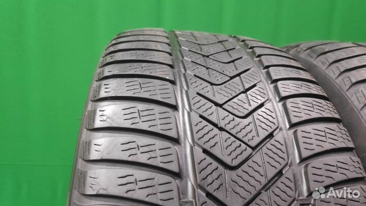 Pirelli Winter Sottozero 3 275/40 R18 103V