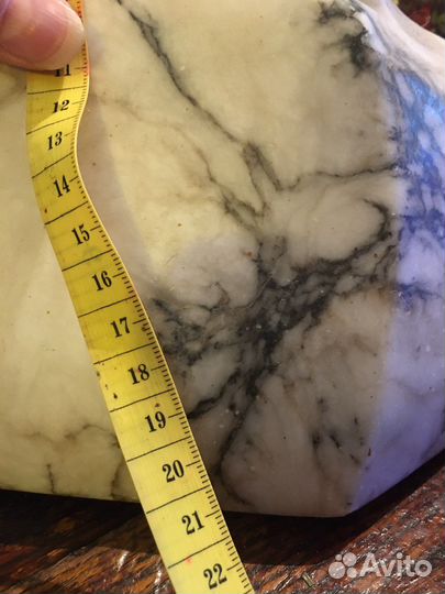 Светильник из мрамора