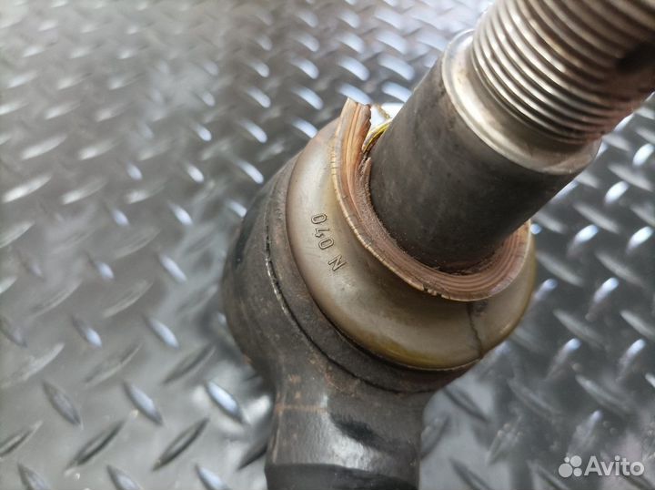 Тяга рулевая продольная