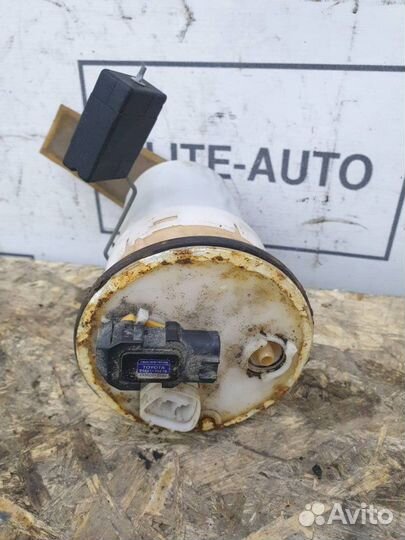 Бензонасос Toyota Rav4 20 2.0 2002