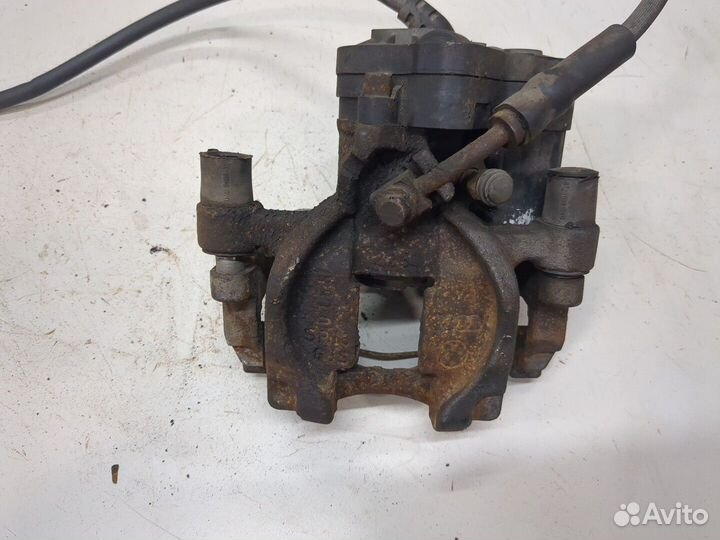 Суппорт Audi A3, 2016