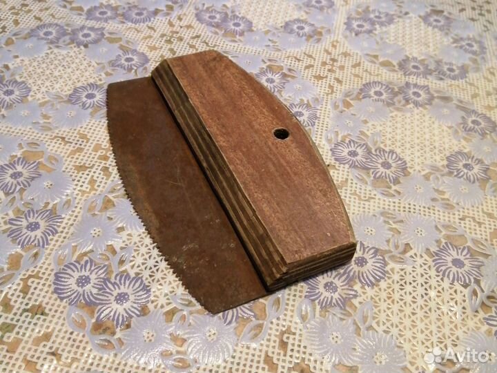 Шпатель зубчатый времен СССР