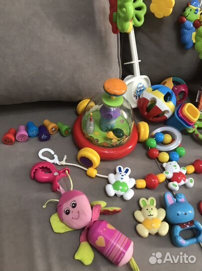 Погремушки и игрушки пакетом