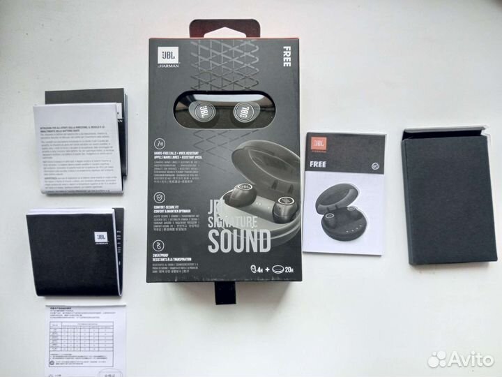 Беспроводные наушники JBL