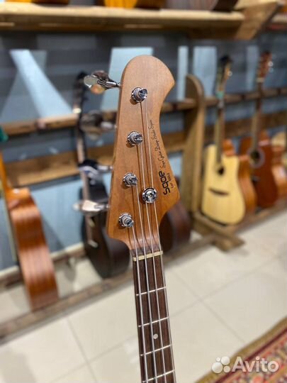 Бас-гитара sqoe SJB400 BK в комплекте