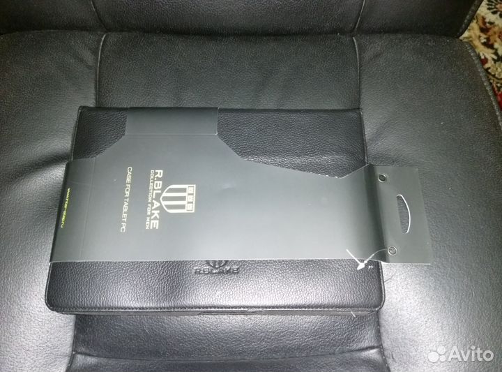 Кожаный универсальный чехол 9,7-10 дюйма