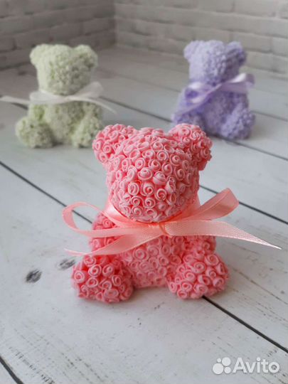 Мишка в розочках (мыло)