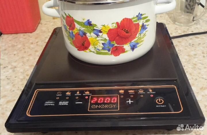 Индукционная плитка настольная 