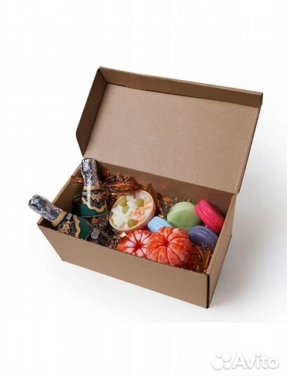 Новые коробки самосборные 21 на 11,4 на 9,2 см