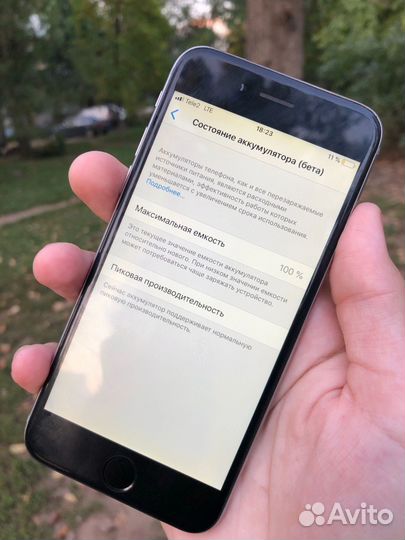 Телефон iPhone 6