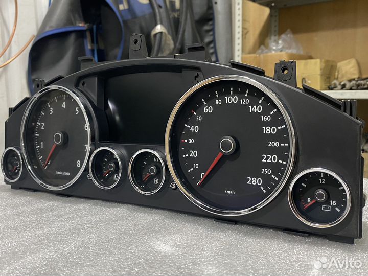 Щиток приборов Volkswagen Touareg 7L 2006-2009