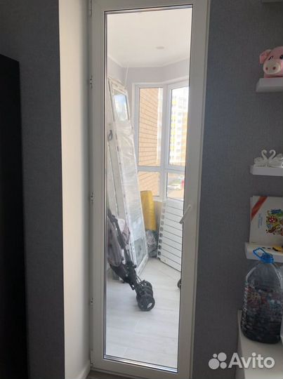 Окно-Балконная дверь новая Rehau