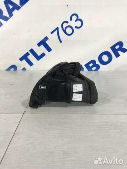 Дефлектор правый KIA sorento 2 2.4 ат