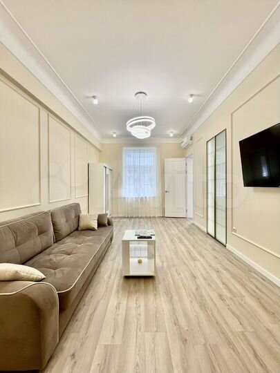 2-к. квартира, 70 м², 2/3 эт.