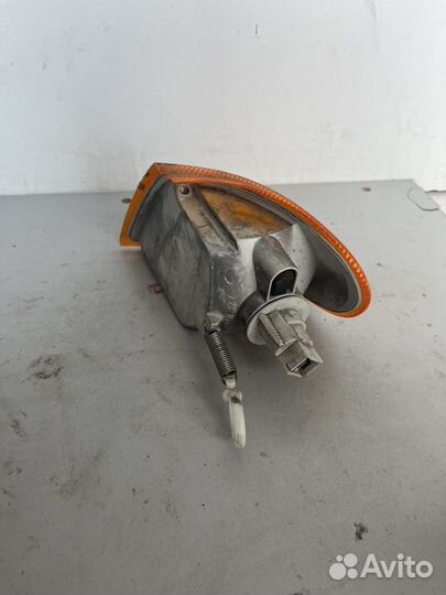 Поворотник передний правый Ваз 2113 2114 2115