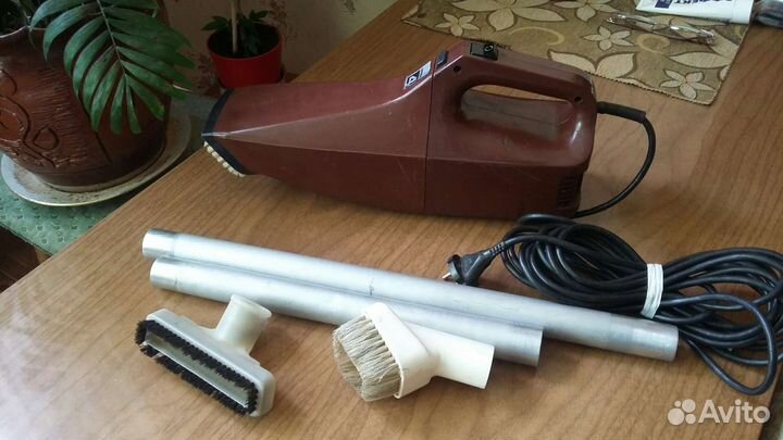 Ручной пылесос 