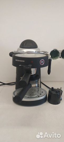 Кофеварка рожковая redmond