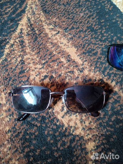 Солнцезащитные очки