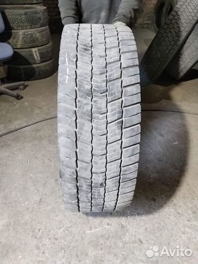 Грузовая шина бу 315 70 R22.5 Michelin