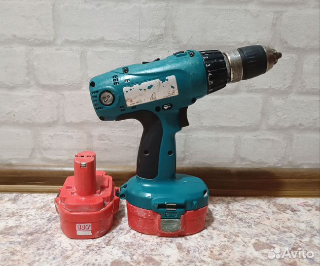 Дрель Шуруповерт Makita 6337