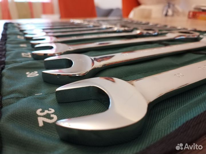 Набор трещеточных ключей 20в1