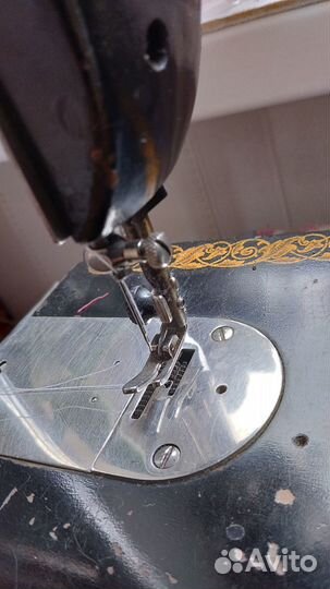 Швейная машина