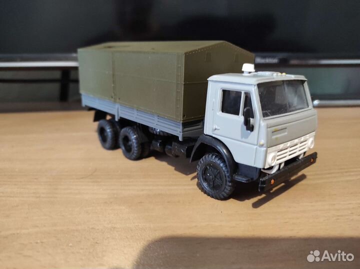 Модель Камаз 5320 c тентом (элекон)