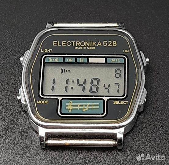 Часы электроника 52В