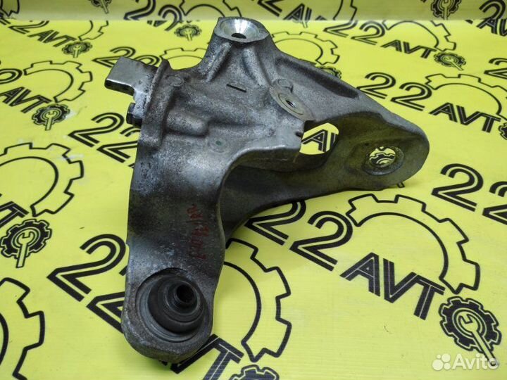 Цапфа (поворотный кулак) задняя правая Bmw X5 E70