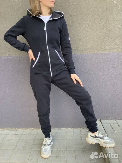 Комбинезон женский