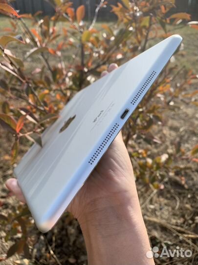 Планшет iPad air 64gb отличное состояние