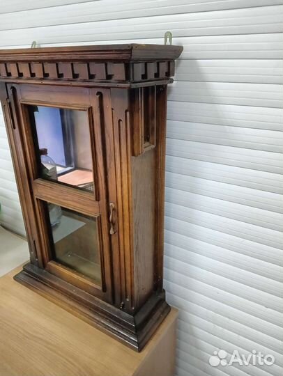 Дубовый шкафчик, корпус, аптечка