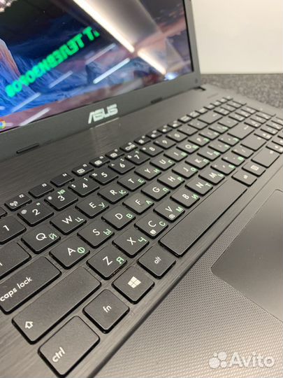 Ноутбук Asus R512M 15.6