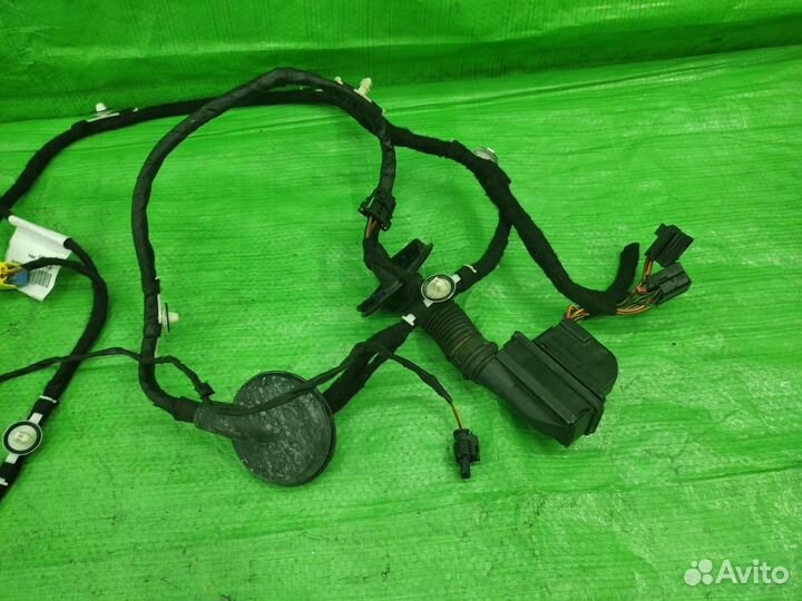 Проводка двери перед. Audi Q5