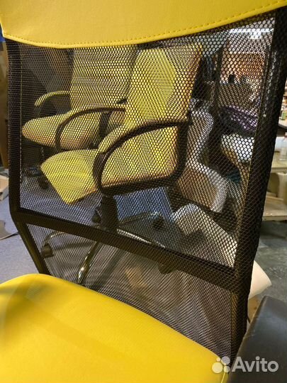 Компьютерное кресло