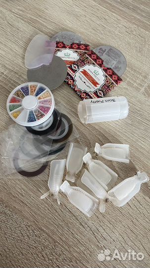 Декор для ногтей