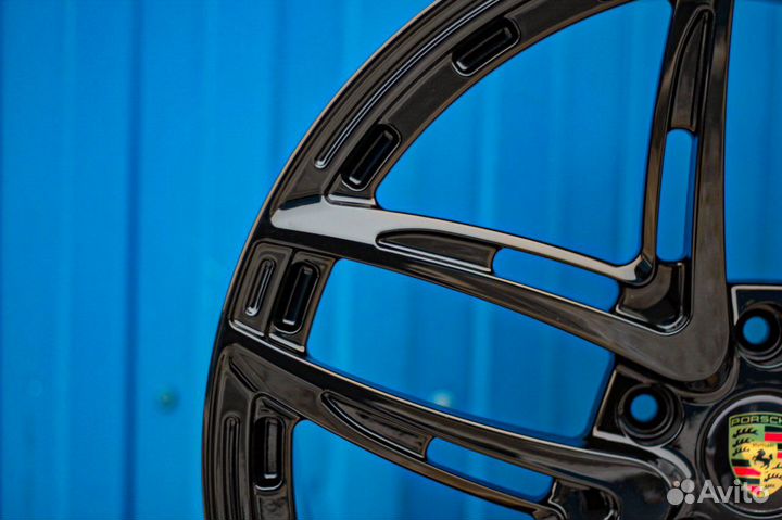 Кованые диски GT Forged R21 для Porsche Panamera