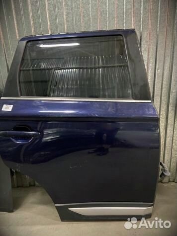 Дверь задняя правая Митсубиси Аутлендер 3