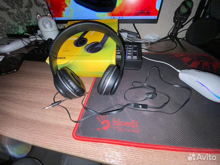 Наушники perfeo flat