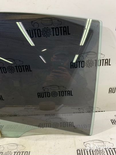 Стекло двери заднее правое Mazda 6 GH LF 2011