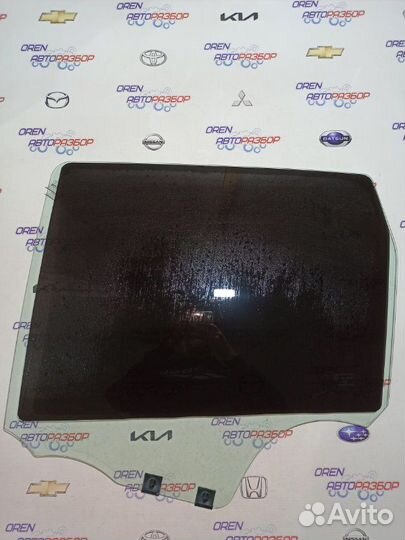 Стекло двери заднее левое Renault Duster 1.6 K4M