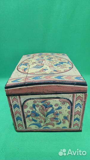 Сундук деревянный старинный 
