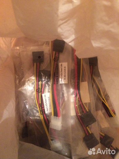 Molex- 2x SATA переходник