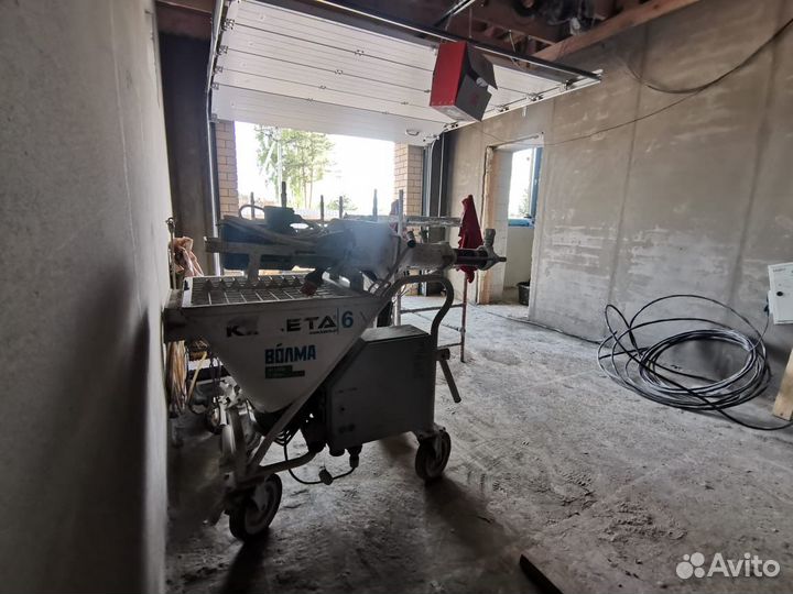 Штукатурка стен по маякам