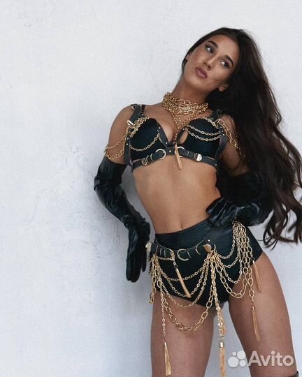 Образ для фотосессии портупея/шорты