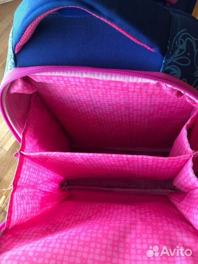 Рюкзак школьный для девочки, идеальное состояние