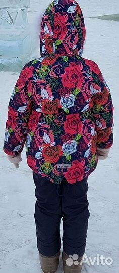 Зимняя куртка для девочки