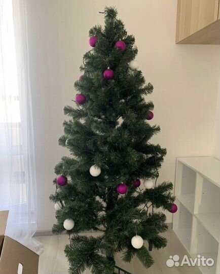 Елка искусственная