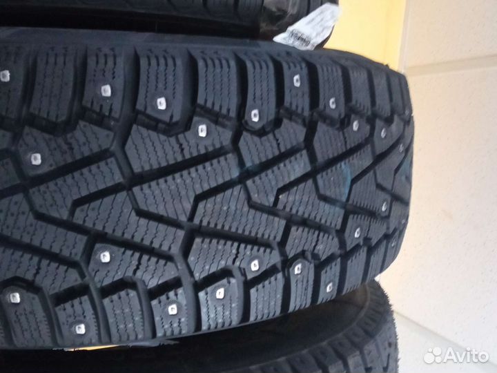 Pirelli Ice Zero 175/65 R14