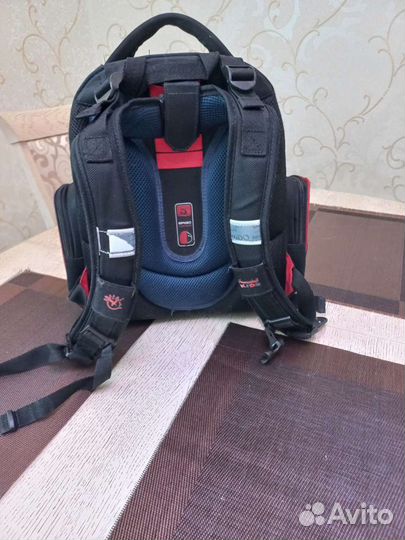 Рюкзак школьный для мальчика ортопедический